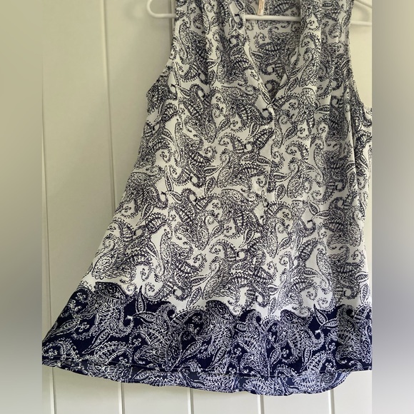 Laundry by Shelli Segal white blue paisley sleeveless blouse S top small M fit - Picture 6 of 16